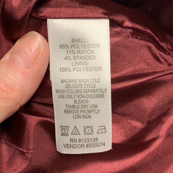 Chadwicks of Boston size 12 color Wine - Picture 4 of 4